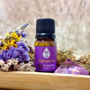7° CHAKRA CORONÁRIO (SAHASRARA) – ÓLEO ESSENCIAL DE PALMAROSA
